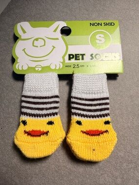 Non-Skid Yellow Chick Pet Socks - Small